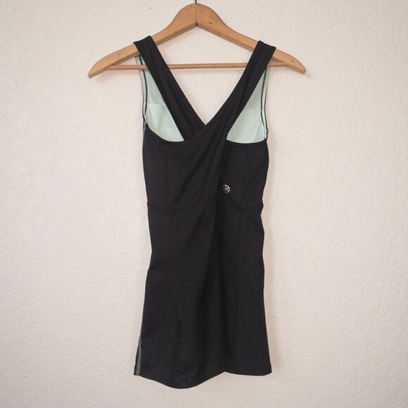 ‎Gaiam Active Crossback Tank Top - Picture 3 of 7